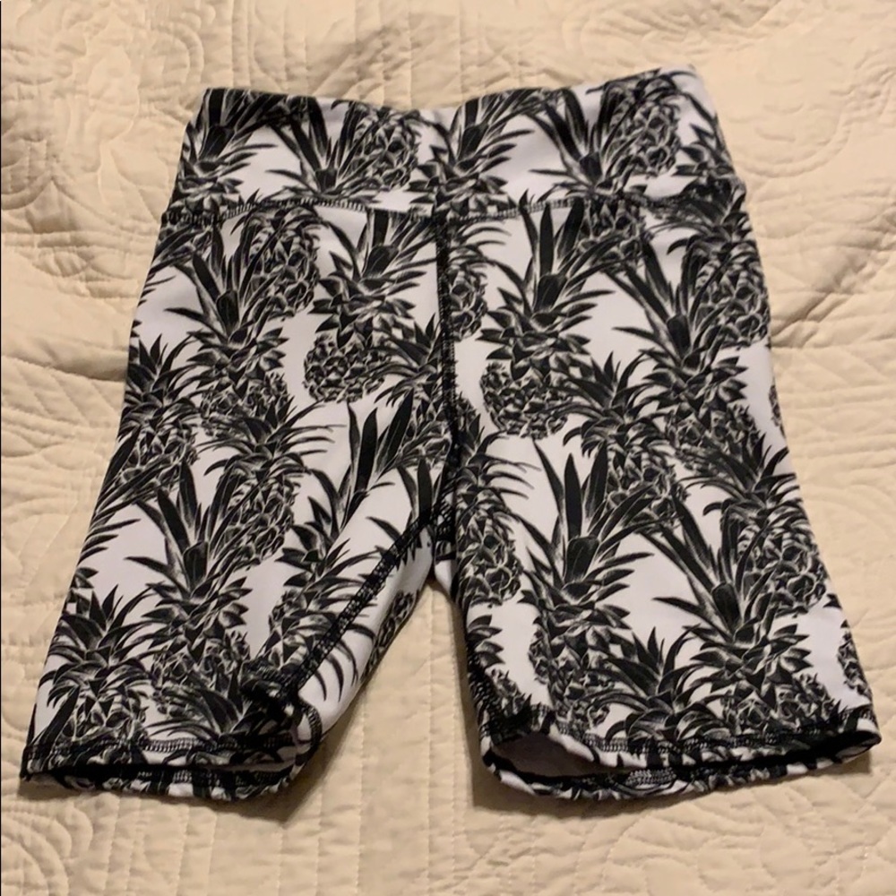 NWOT never worn pineapple spandex workout shorts.